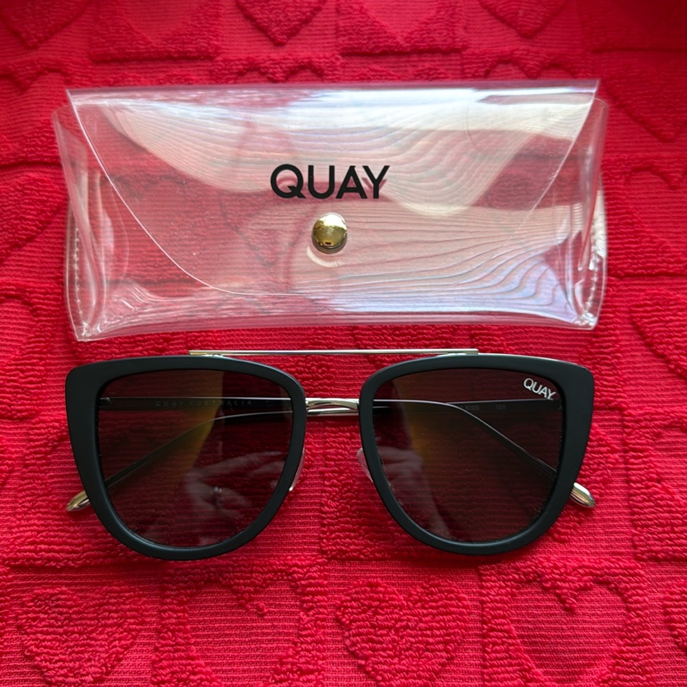 BRAND NEW QUAY SUNGLASSES!!